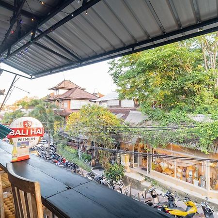 Bamboo Ubud Hostel מראה חיצוני תמונה
