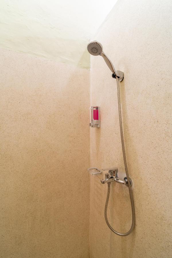 Bamboo Ubud Hostel מראה חיצוני תמונה